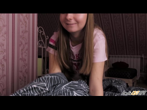 ❤️ Blondie Menghisap BFFnya Dalam-dalam dan Mendapat Air Mani Dalam Mulutnya ❤️ Video seks pada kami ms.porngifer.ru ❌❤